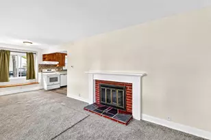 102 Fullerton, Galesburg, MI 49053 - Photo 2