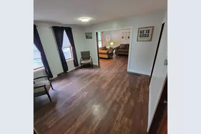 8 E Barton Street, Newaygo, MI 49337 - Photo 2