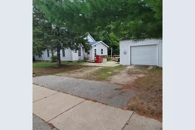 8 E Barton Street, Newaygo, MI 49337 - Photo 34