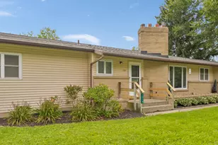 1318 Forest Hill Ave SE, Kentwood, MI 49546 - Photo 2