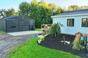 4465 Greenly St, Hudsonville, MI 49426 - Photo 2