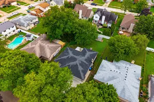 1810 Briarwood Dr, Madison Heights, MI 48071 - Photo 52