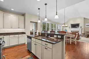 8854 Silver Oak Cove, Portage, MI 49024 - Photo 12