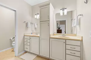 8854 Silver Oak Cove, Portage, MI 49024 - Photo 18