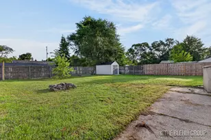 2523 44th St SW, Wyoming, MI 49519 - Photo 28