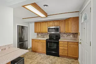 231 N Lakeside Dr, Michigan Center, MI 49254 - Photo 10