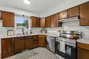 2974 Woodcliffe Dr, Muskegon Heights, MI 49444 - Photo 16