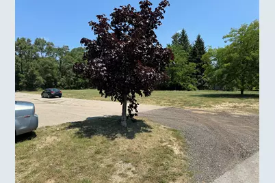 5740 Division Avenue S, Kentwood, MI 49548 - Photo 14
