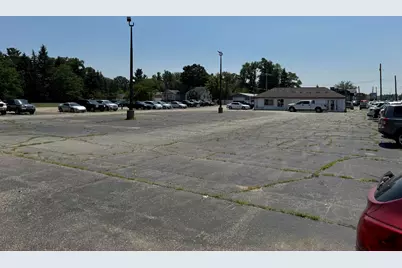 5740 Division Avenue S, Kentwood, MI 49548 - Photo 8