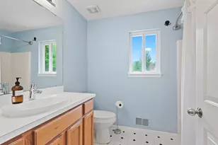 7403 Pine Creek Trail, Waterford, MI 48327 - Photo 12