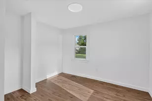 701 N Hemlock St, Evart, MI 49631 - Photo 14