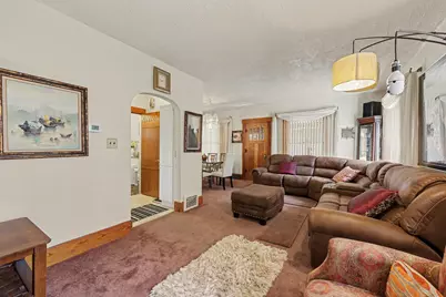 182 W Mansion Street W, Jackson, MI 49203 - Photo 4