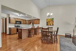 463 Cottonwood Ln, Saline, MI 48176 - Photo 16