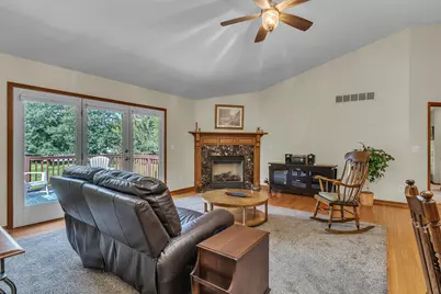 463 Cottonwood Lane, Saline, MI 48176 - Photo 14