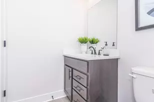2781 Bristol Rdg Dr, Ann Arbor, MI 48105 - Photo 14
