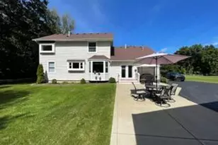 12103 N Territorial Rd, Dexter, MI 48130 - Photo 2