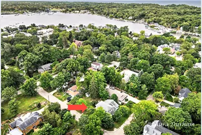 345 Mary Street, Saugatuck, MI 49453 - Photo 2