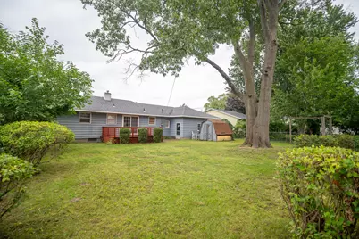 1355 W Broadway Avenue, Muskegon, MI 49441 - Photo 6