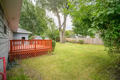 1355 W Broadway Avenue, Muskegon, MI 49441 - Photo 36