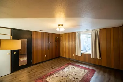 1355 W Broadway Avenue, Muskegon, MI 49441 - Photo 28