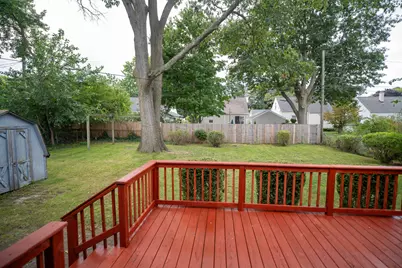1355 W Broadway Avenue, Muskegon, MI 49441 - Photo 40