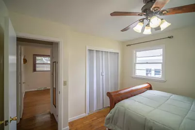 1355 W Broadway Avenue, Muskegon, MI 49441 - Photo 20