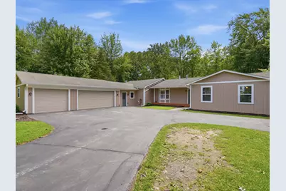 4493 Clifford Road, Brighton, MI 48116 - Photo 2