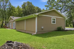 4493 Clifford Rd, Brighton, MI 48116 - Photo 38