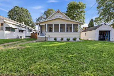 812 Graceland Street NE, Grand Rapids, MI 49505 - Photo 2