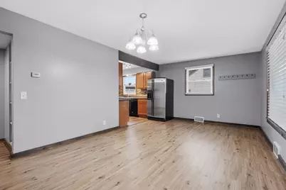144 Floral Avenue, Plainwell, MI 49080 - Photo 2