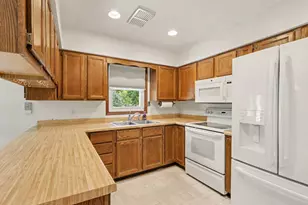 8198 N 37th St, Richland, MI 49083 - Photo 8