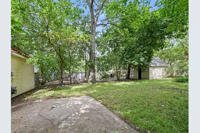 1876 Leahy Street, Muskegon, MI 49442 - Photo 16