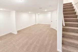 441 Lincoln Ridge Dr, Holland, MI 49423 - Photo 14