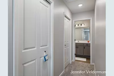 331 N Tannenbaum Trail, Cedar Springs, MI 49319 - Photo 16