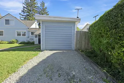 204 Lathrop Avenue, Algonac, MI 48001 - Photo 18