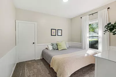 461 W Lakewood Boulevard, Holland, MI 49424 - Photo 18
