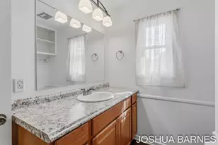 230 S State St, Zeeland, MI 49464 - Photo 26