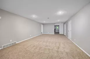 7799 Abby Ln Road SE, Caledonia, MI 49316 - Photo 32