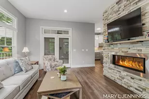 18624 Coventry Cir, Spring Lake, MI 49456 - Photo 16