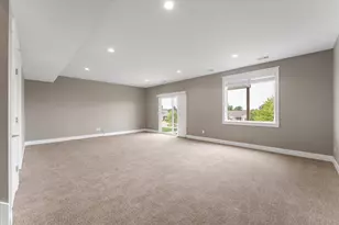 1043 Castlebay Way, Hudsonville, MI 49426 - Photo 34
