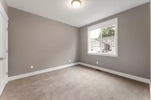 1043 Castlebay Way, Hudsonville, MI 49426 - Photo 32