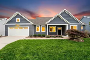 1043 Castlebay Way, Hudsonville, MI 49426 - Photo 2