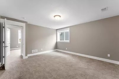 1043 Castlebay Way, Hudsonville, MI 49426 - Photo 38