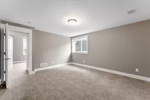 1043 Castlebay Way, Hudsonville, MI 49426 - Photo 38