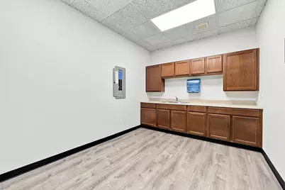 834 King Highway #104, Kalamazoo, MI 49001 - Photo 22