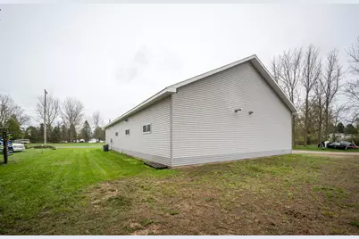 410 S Division Street, Hersey, MI 49639 - Photo 22