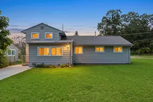 289 S Williams Lake Rd, Waterford, MI 48327 - Photo 32
