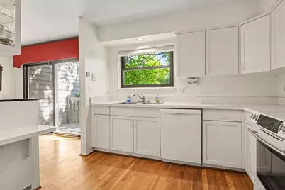 2206 Rivenoak Court, Ann Arbor, MI 48103 - Photo 8