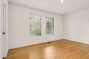 2206 Rivenoak Ct, Ann Arbor, MI 48103 - Photo 16