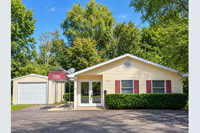 1707 Miller Road, Kalamazoo, MI 49001 - Photo 1
